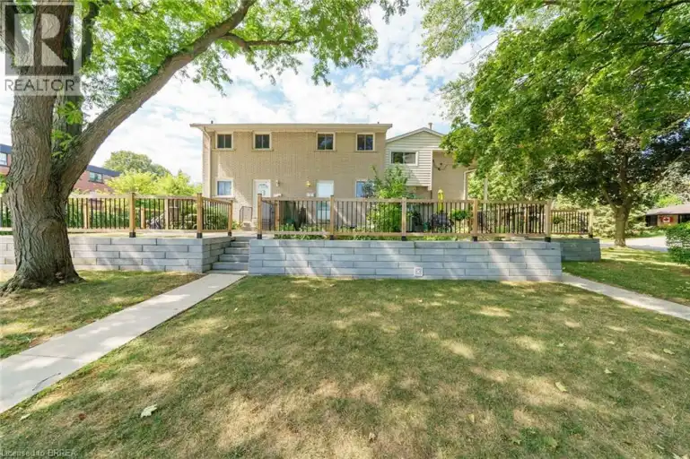 11 COLMAR Place Unit# 2 | 11 COLMAR Place Unit# 2, Dundas | 3018481