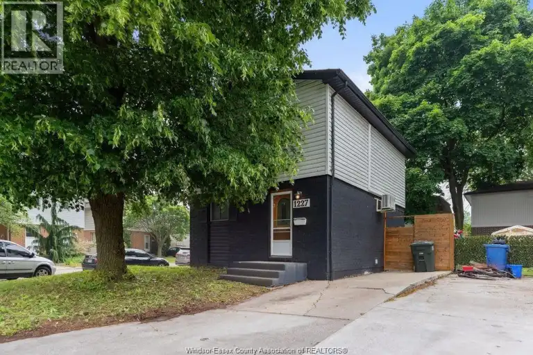 1227 AIRE | 1227 AIRE, Windsor | 3029106