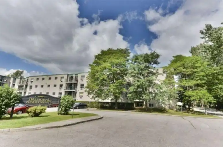 2 Balmoral Place | 2 Balmoral Place, Brockville | 3029161