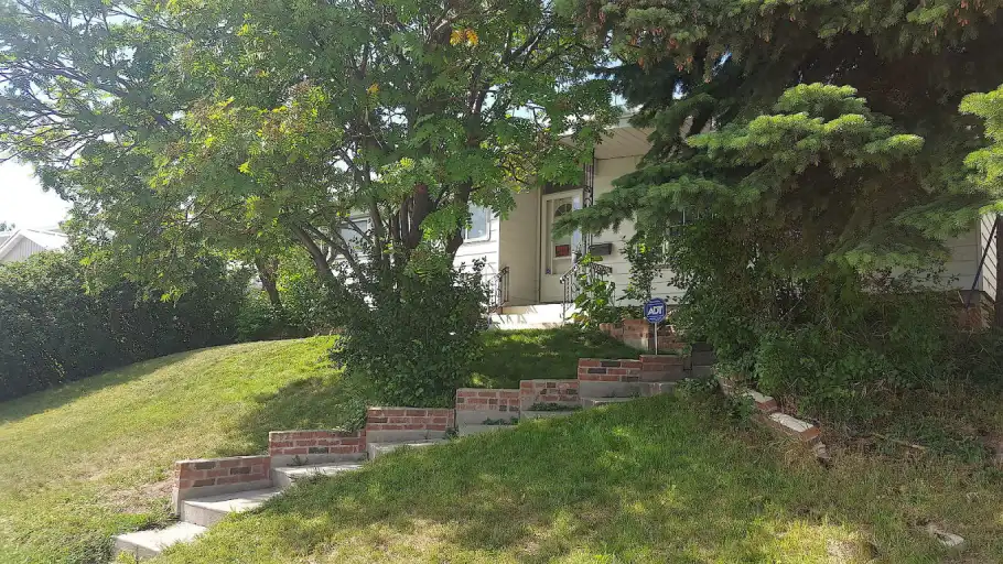 Roommates wanted, 2SLGBTQ+ home, pet-friendly, close to DT, utilities included | Calgary | 3020073