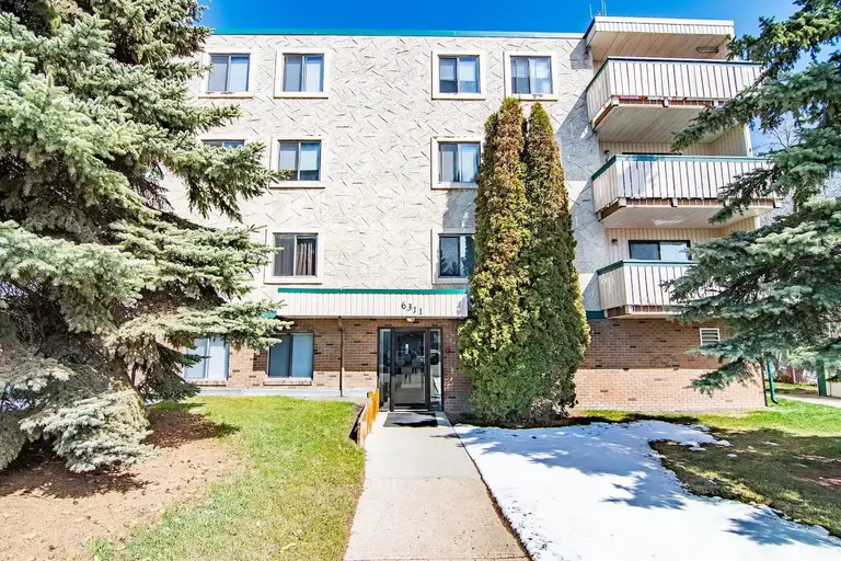 2 BEDROOM - WALK TO PARKLAND MALL - SECURE - SMALL PET FRIENDLY | 6311 58 Avenue, Red Deer | 3020108