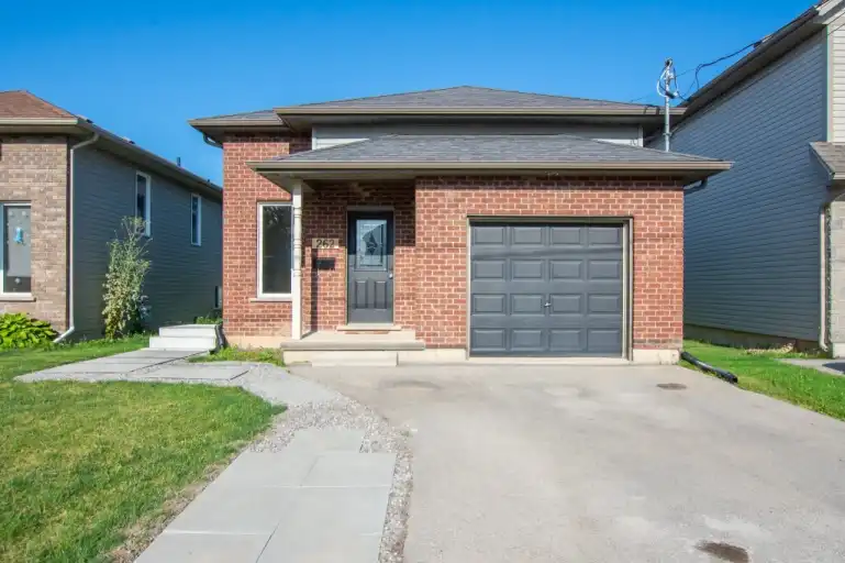 262 Deere Street - 1 | 262 Deere Street -, Welland | 3020273