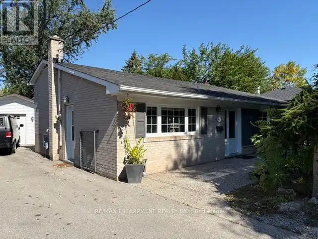 5433 SPRUCE AVENUE | 5433 SPRUCE AVENUE, Burlington | 3029253