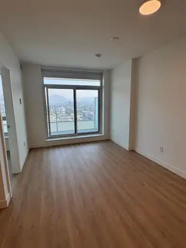 Cozy Condo in the Heart of Kelowna | 1626 Water Street, Kelowna | 3021985