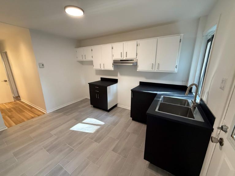 2 CH - 1 SDB - Montréal - $1,675 /mo | 3022138