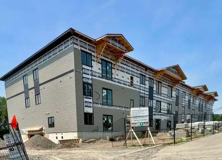 2396 Cleroux Cres Unit 302 | 2396 Cleroux Cres, Gloucester | 3022274