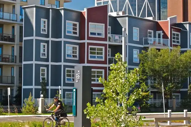 Riverfront 2 Bedroom Executive Condo - INCLUDES Parking | Second Floor (includes Parking) - 333 Riverfront Ave SE, Calgary | 3022411