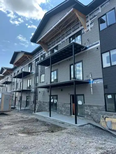 2380 Cleroux Cres Unit 301 | 2380 Cleroux Cres, Gloucester | 3022840