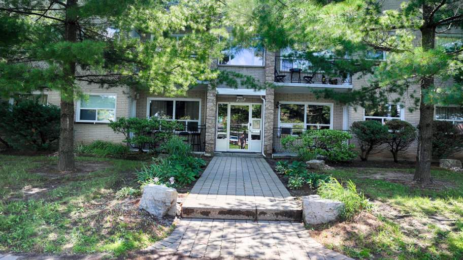 205 Lorraine Ave | 205 Lorraine Ave, Kitchener | 3023254