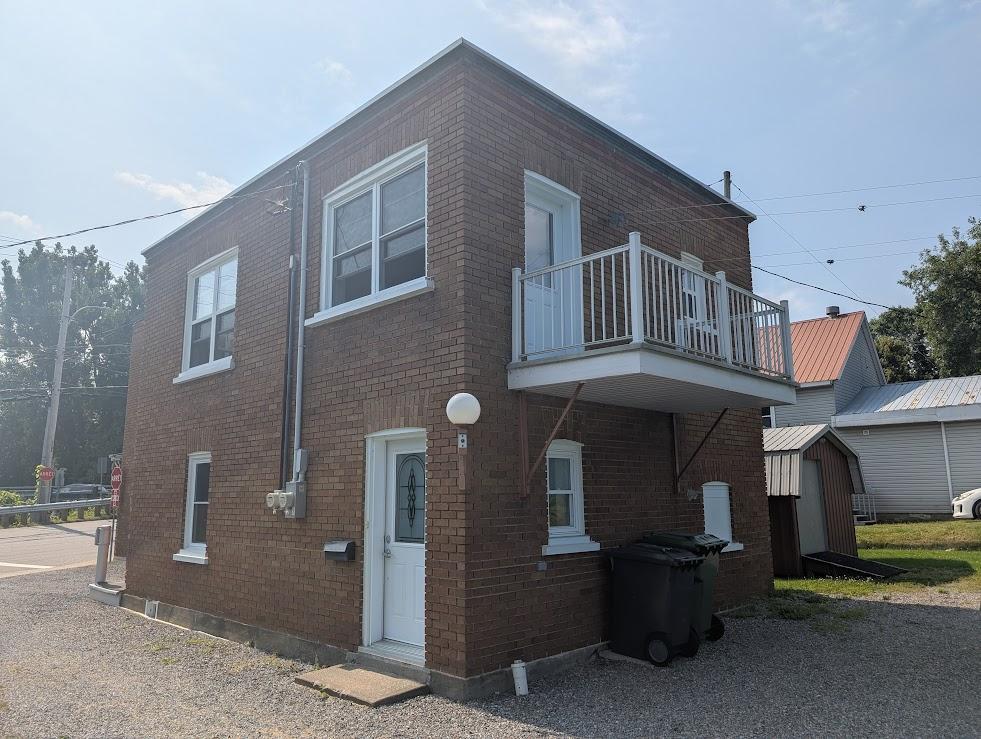 Super grand 4 1/2 Dernier étage très ensoleillé et lumineux! Portneuf | 3023556