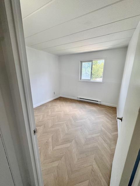 REFAIT À NEUF! 4 1/2 en coin lumineux - gym + piscines LIBRE | 3023557