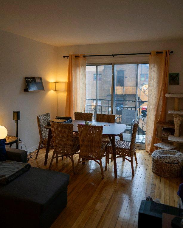 Grand 4 ½ à louer, 900 pi² – Cession de bail, dispo 1er octobre | 3023570