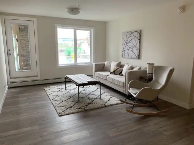 Spacious 2-bedroom condo and 2 baths/toilets available for long term lease | Calgary | 3030122
