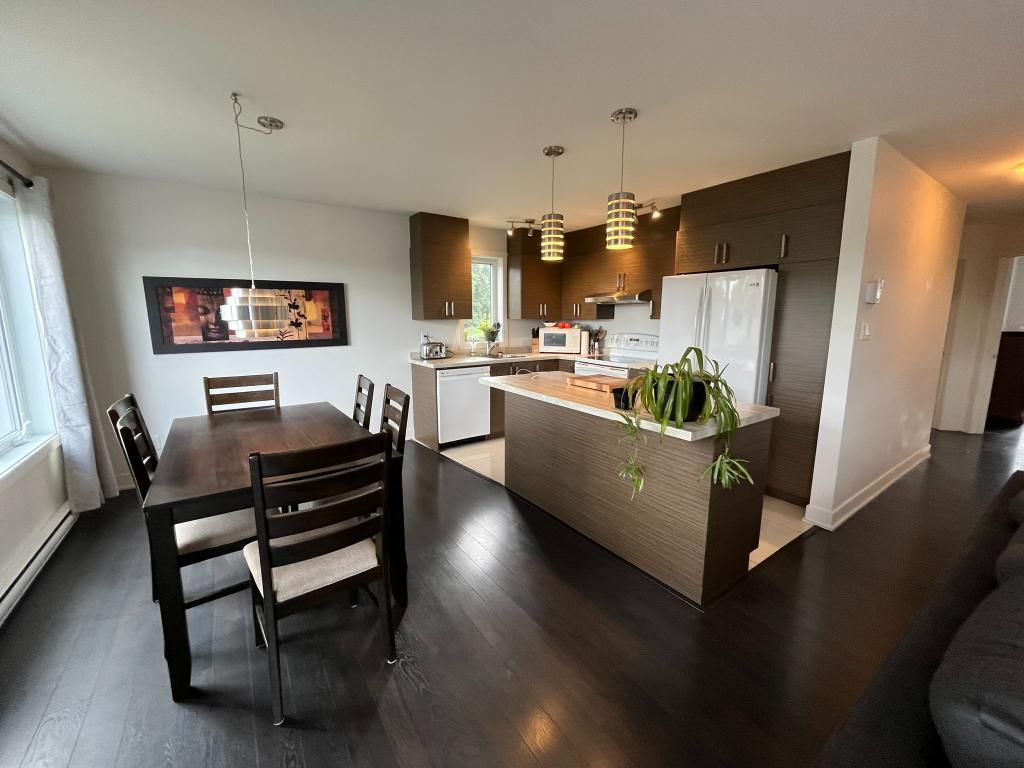 Grand 4½, Otterburn Park, Garage, 1 novembre 2025 | 3023916