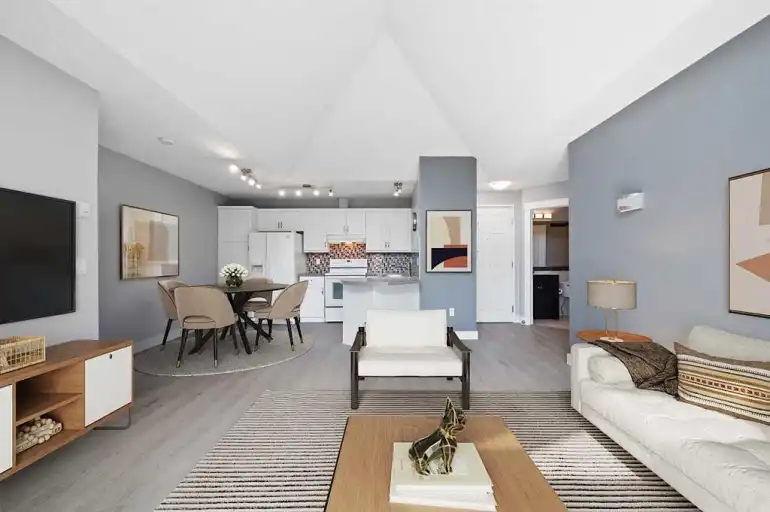 2 bed 2 bath with underground parking in sought after Signal Hill | 401 - 10 Sierra Morena Mews Southwest, Calgary | 3030473