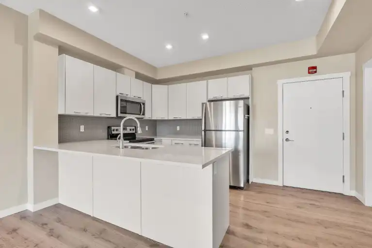 Cozy Convenient 1 bedroom condo in NW | 210 - 214 Sherwood Square Northwest, Calgary | 3025258