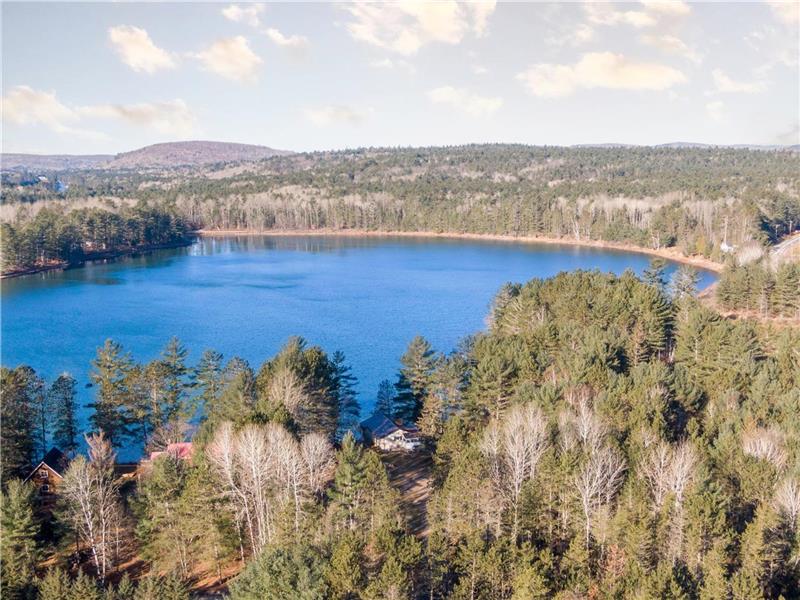 Lake Rueckwald Waterfront – Thorne / Otter Lake, QC | 4-Season Cottage with Fiber Internet | 3025275