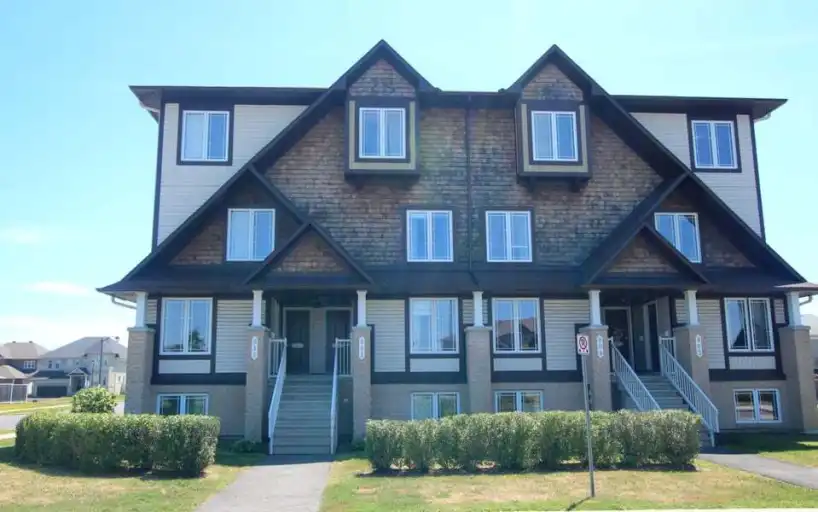 813 Lakeridge Drive | 813 Lakeridge Drive, Ottawa | 3025364