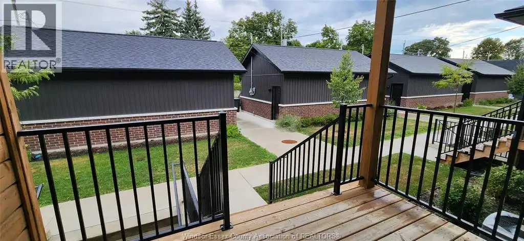 1031 WALKER ROAD | 1031 WALKER ROAD, Windsor | 3029551
