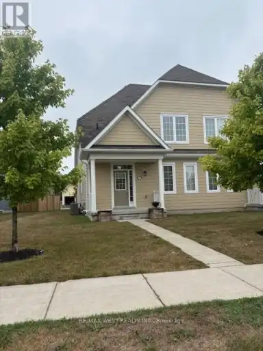 7 VILLAGE GATE DRIVE | 7 VILLAGE GATE DRIVE, Wasaga Beach | 3029619