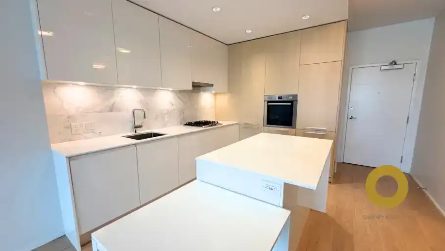 Beautiful 1 Bed 1 Bath at Amazing Brentwood Tower 2! | 1955 Alpha Way, Burnaby | 3030068