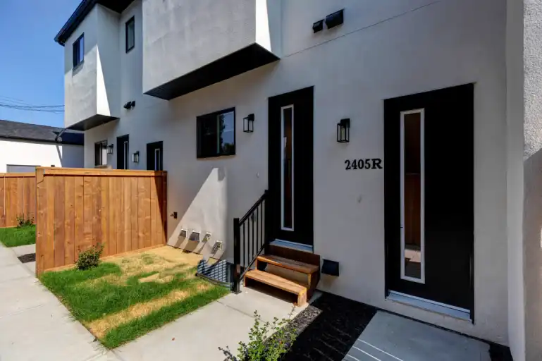 2405-B 4th Street NE | 2405 4 Street Northeast, Calgary | 3030126