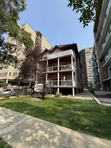 2 Bedroom Condo - GREAT LOCATION | 10145 114 Street Northwest, Edmonton | 3030138