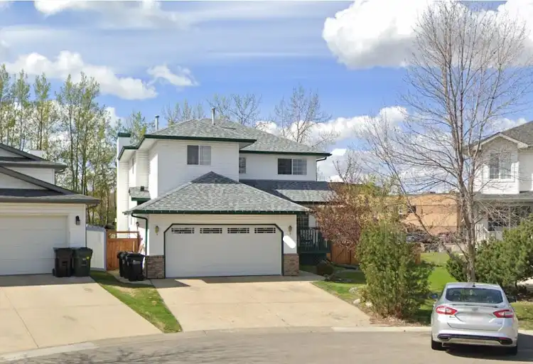 Residential Main Floor, 2nd Level, Garage Available for Rent | 464 Rainbow Crescent, Sherwood Park | 3030154
