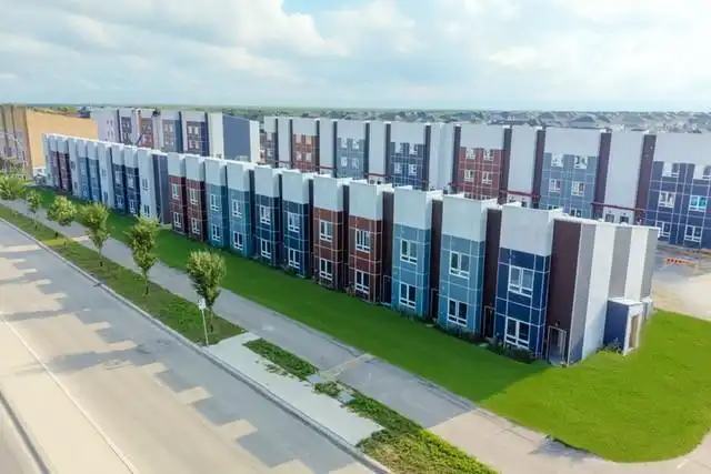 Canterbury Residences | 11 Merkel Manza Boulevard, Winnipeg | 3030189