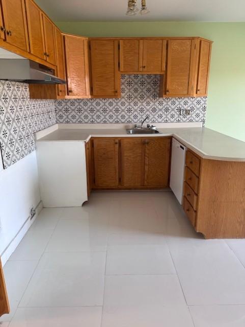 Grand appartement 4 1/2 à louer, Laval, Qc | 3030202