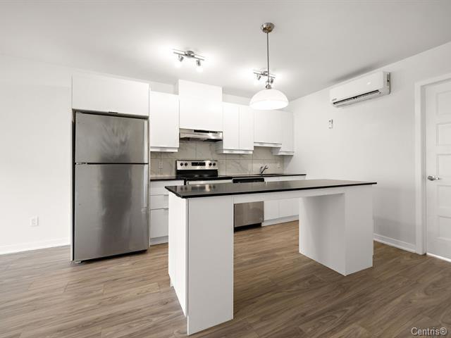 Charmant condo 1 chambre situé au cœur de St-Hubert | 3030214