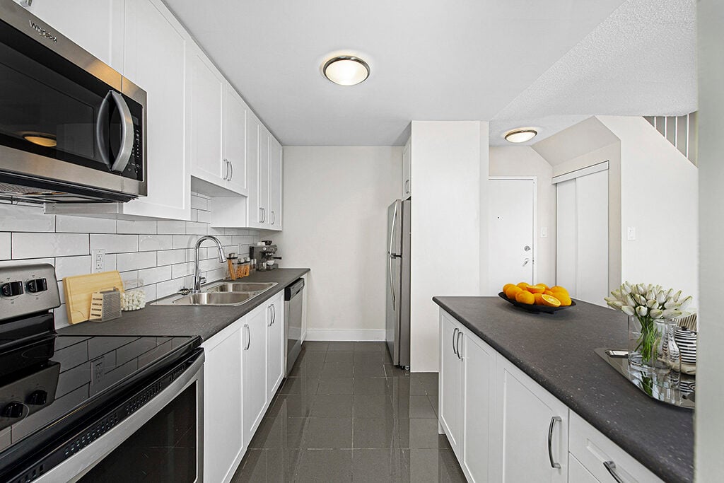 Westwood Abbey Apartments | 3030279