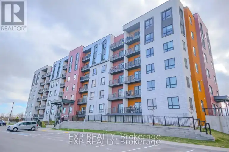 10 CULINARY LANE | 10 CULINARY LANE, Barrie | 3030349