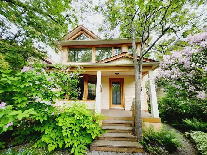 9737 - 93 Avenue NW | 9737 93 Avenue Northwest, Edmonton | 3030509