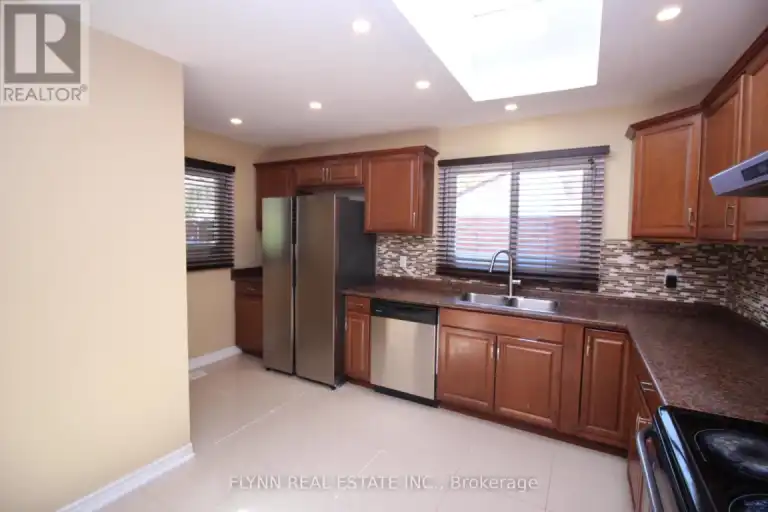 UPPER - 7139 WARDEN AVENUE | UPPER - 7139 WARDEN AVENUE, Niagara Falls | 3030614