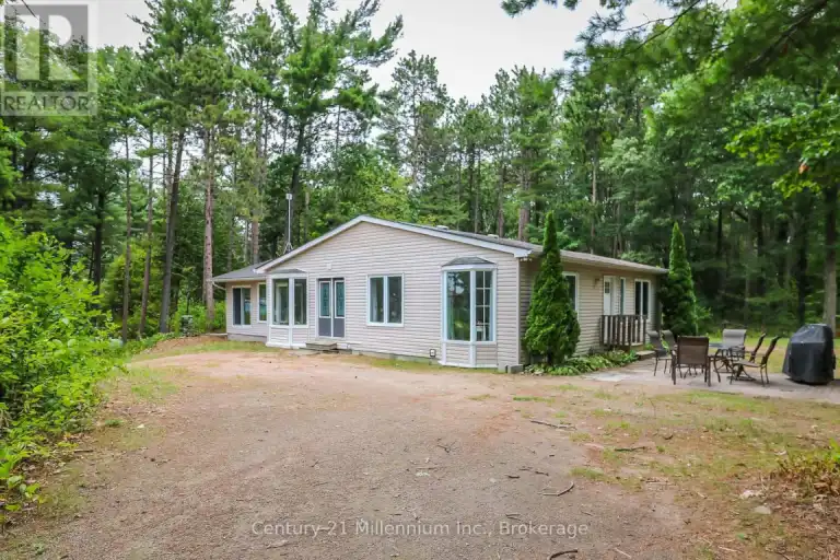 6 MONICA ROAD | 6 MONICA ROAD, Tiny | 3030655