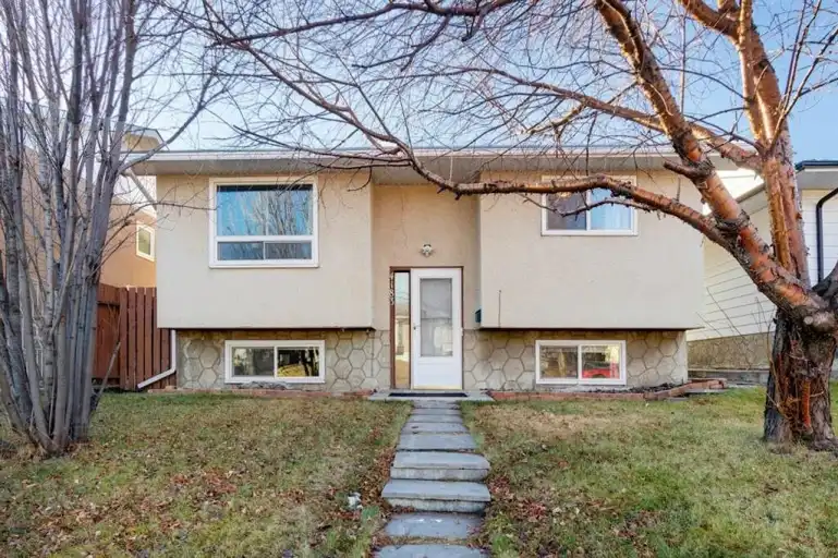 Registered with City - 2 Bedroom Legal Basement Suite - Cats ok | 4183 Doverbrook Road Southeast, Calgary | 3030812