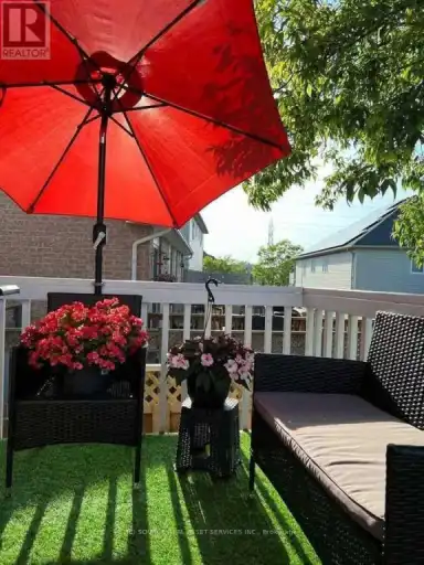 353 SILKEN LAUMANN DRIVE | 353 SILKEN LAUMANN DRIVE, Newmarket | 3030975
