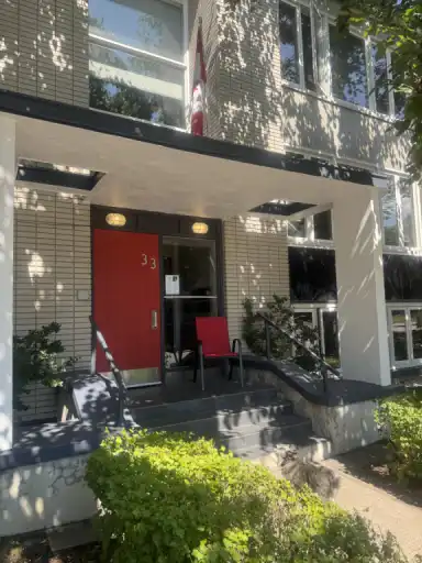 Furnished  2-BR Old Ottawa East/Rideau Canal | 33 Hazel Street, Ottawa | 3031761