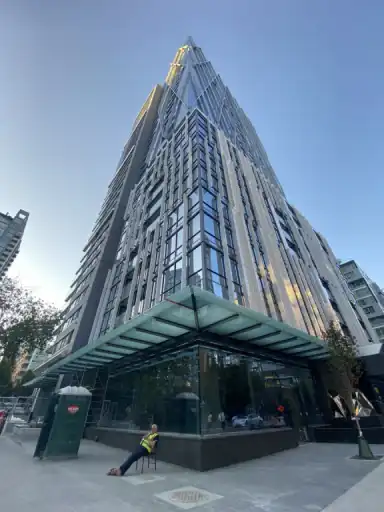 8X ON THE PARK | 1111 Richard Street, Vancouver | 3032415