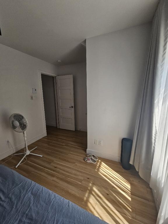 Appartement Jean Talon entièrement meublé | 3032542