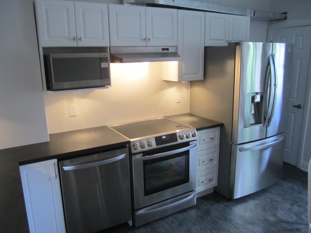 Montreal Waterfront Ground Floor 5½ Incl. Basement | 3032548
