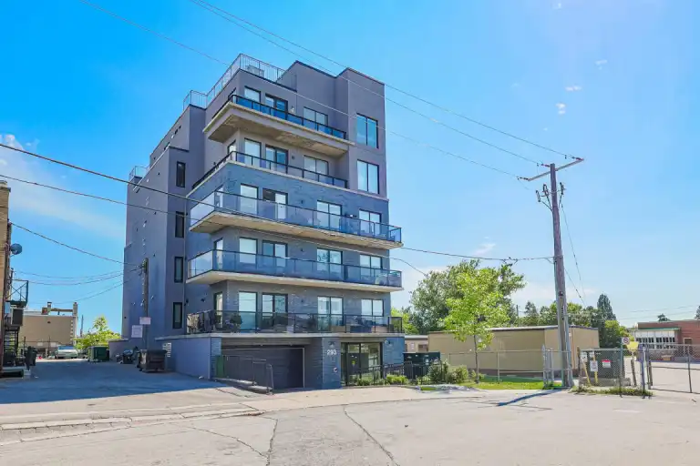 293 Viewmount Avenue | 293 Viewmount Avenue, Toronto | 3032660