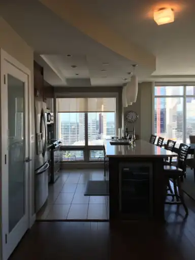 EXECUTIVE 2 BD CONDO (IN CASTELLO) WITH AMAZING VIEWS! | 1704 - 530 12 Ave SW, Calgary | 3032773