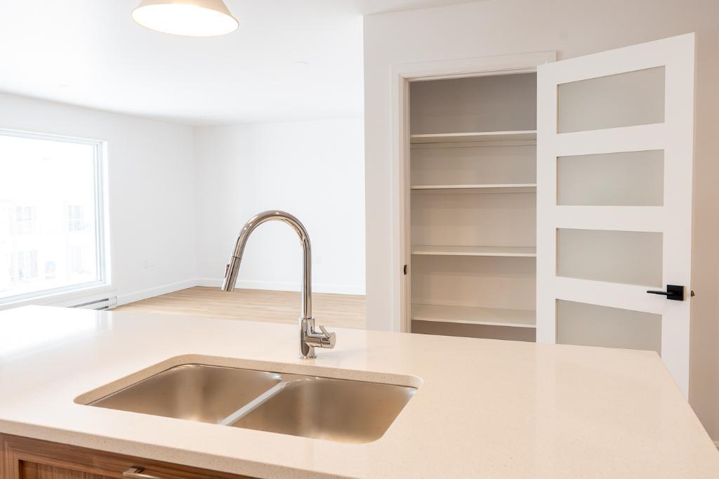 ✨ 4 ½ style condo haut de gamme – Warwick – Disponible maintenant ✨ | 3033968