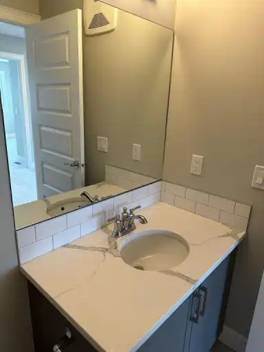 Cozy 3 bedroom available in Carrington Blvd.NW. | 233 Carrington Boulevard, Calgary | 3034286