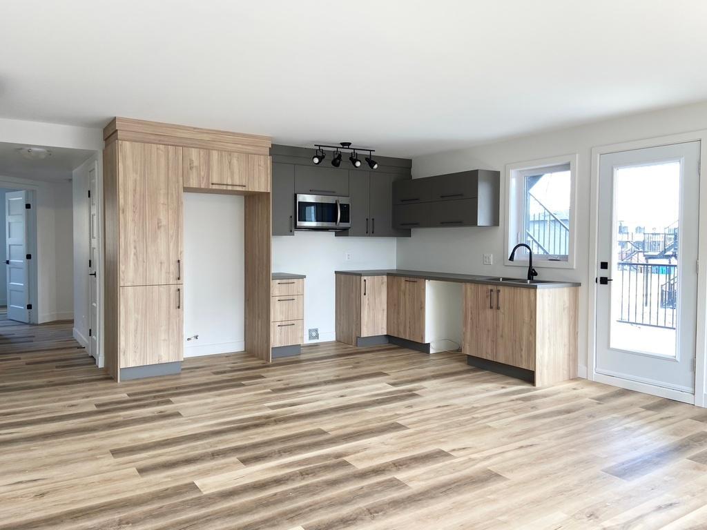 GRANDS 5 1/2 NEUFS À LOUER OTTERBURN PARK | 3034343