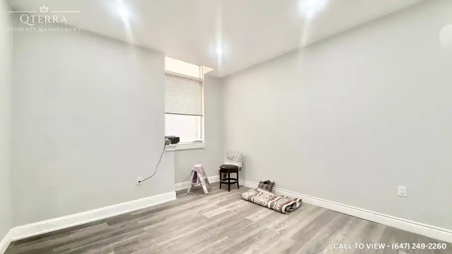 3-1942 Weston Rd, York, Ontario M9N 1W2 | 1942 Weston Road, York | 3034483