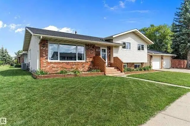 Live where your family would feel home – Beautiful 4-Bedroom Home for Rent | Edmonton | 3046936