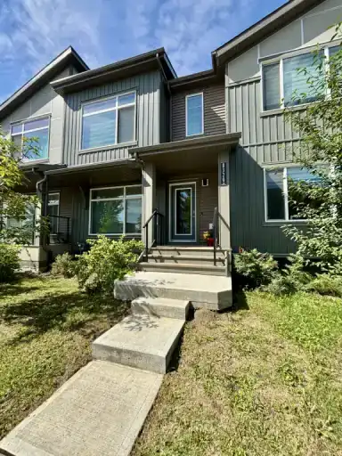 Spacious 3 Bedroom PLUS Bonus Room | 8320 Chappelle Way Southwest, Edmonton | 3056443
